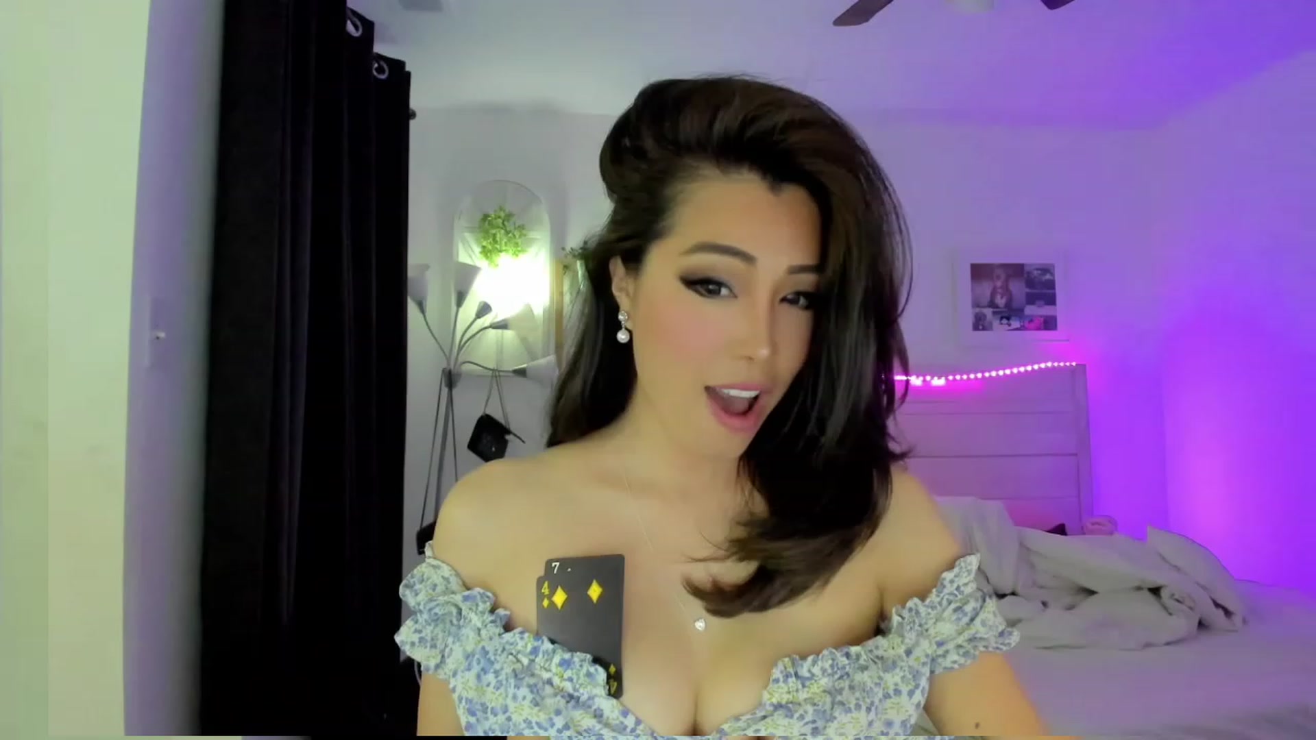 Gallery image thumbnail from Bunni_'s myfreecams stream on, 04/20/2023, 06:25 image 2 of 20