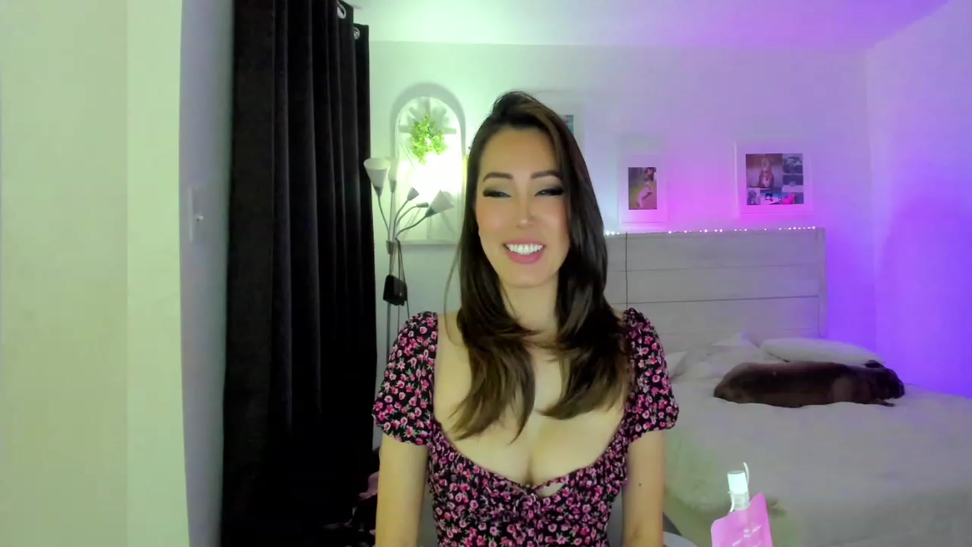 Gallery image thumbnail from Bunni_'s myfreecams stream on, 05/05/2023, 07:03 image 18 of 20