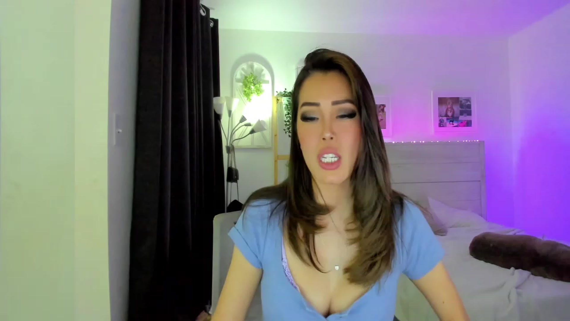 Gallery image thumbnail from Bunni_'s myfreecams stream on, 05/09/2023, 06:14 image 8 of 20