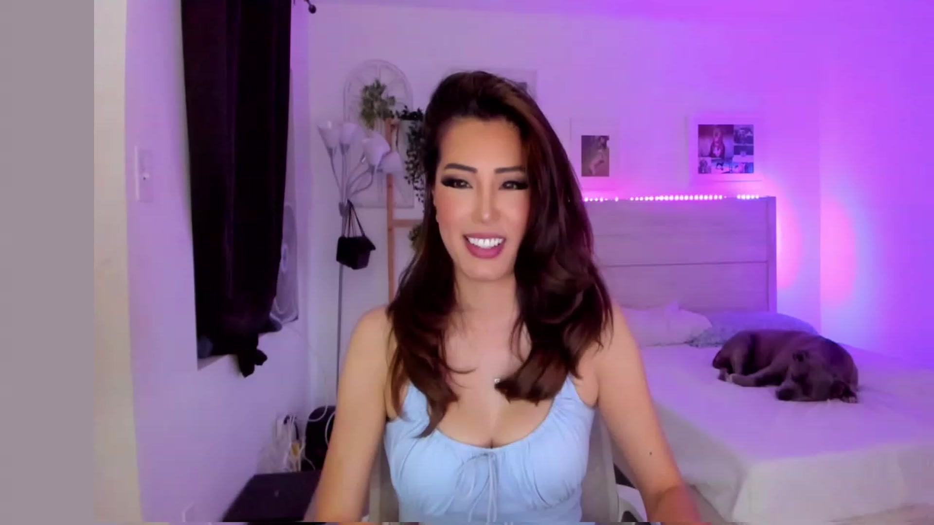 Gallery image thumbnail from Bunni_'s myfreecams stream on, 05/21/2023, 06:11 image 3 of 20