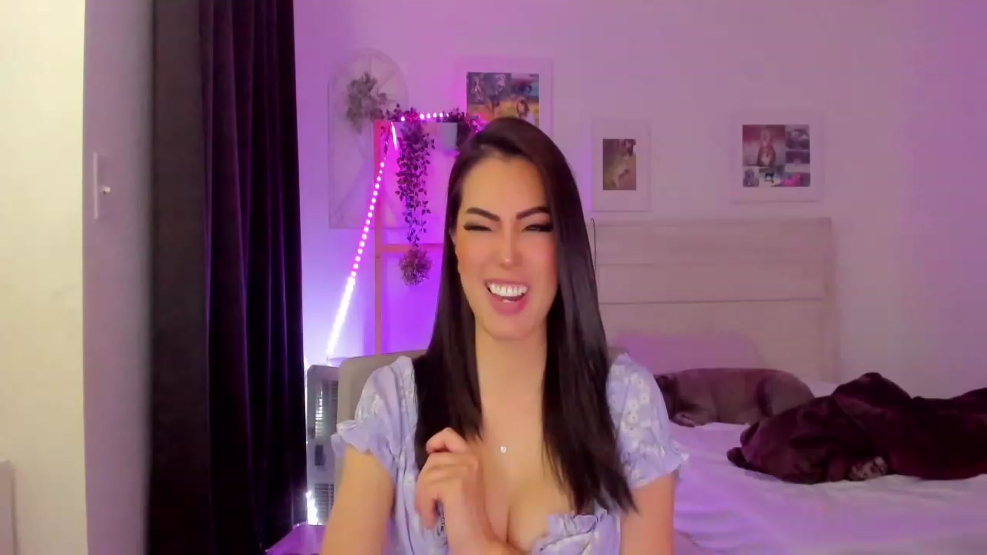Gallery image thumbnail from Bunni_'s myfreecams stream on, 06/23/2023, 06:36 image 4 of 20