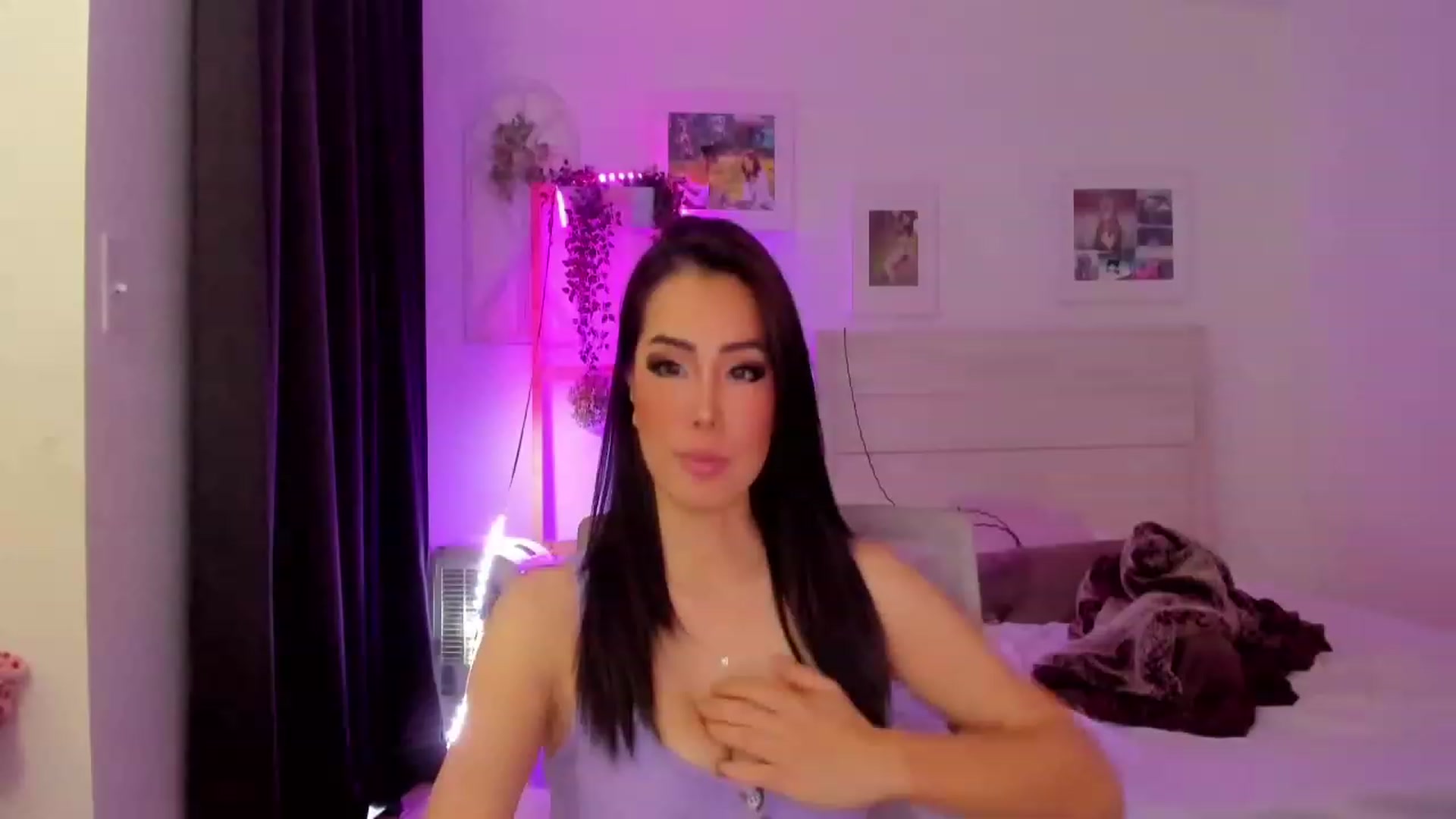 Gallery image thumbnail from Bunni_'s myfreecams stream on, 06/24/2023, 05:47 image 14 of 20