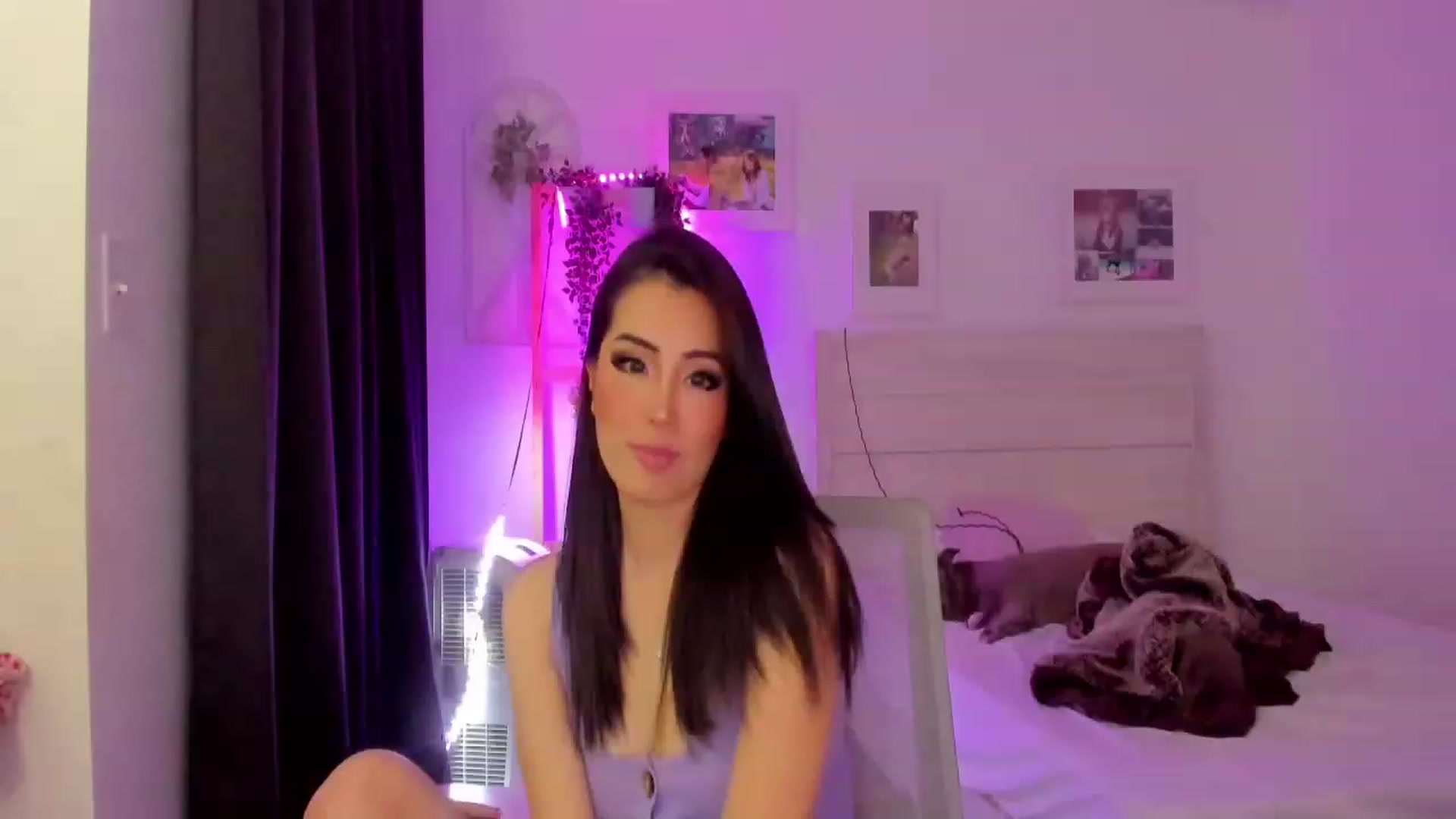 Gallery image thumbnail from Bunni_'s myfreecams stream on, 06/24/2023, 07:19 image 1 of 20