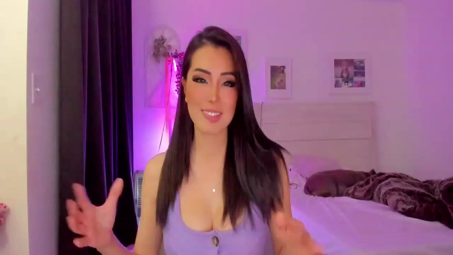 Gallery image thumbnail from Bunni_'s myfreecams stream on, 06/24/2023, 07:19 image 4 of 20