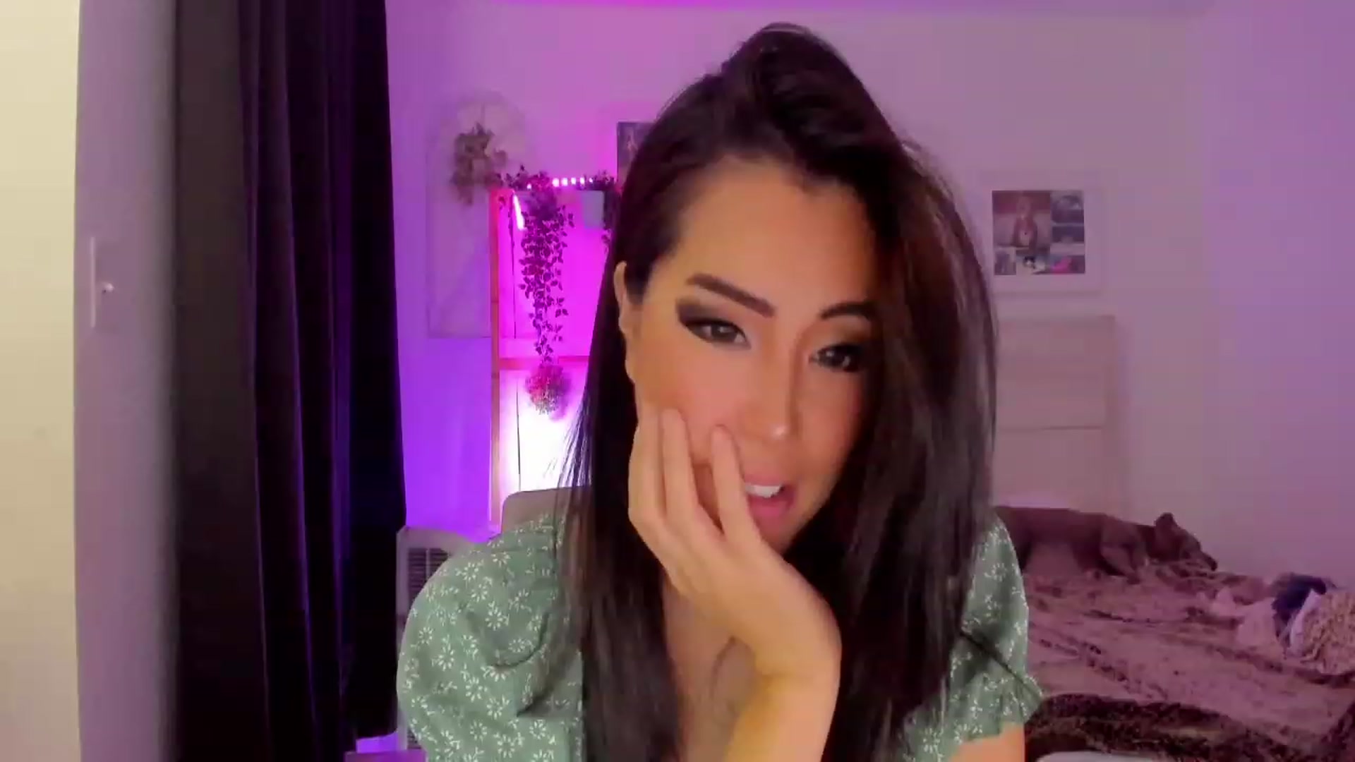 Gallery image thumbnail from Bunni_'s myfreecams stream on, 06/25/2023, 06:11 image 13 of 20