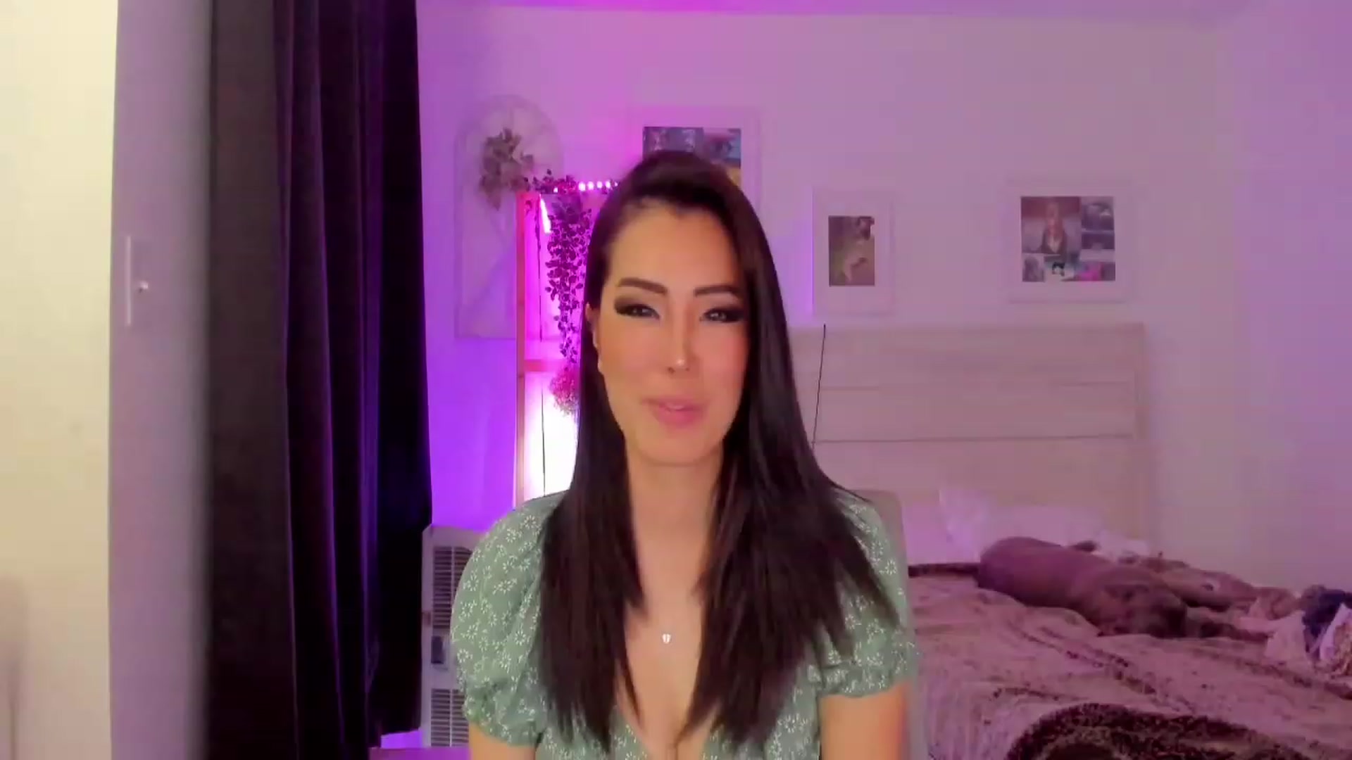 Gallery image thumbnail from Bunni_'s myfreecams stream on, 06/25/2023, 06:11 image 2 of 20