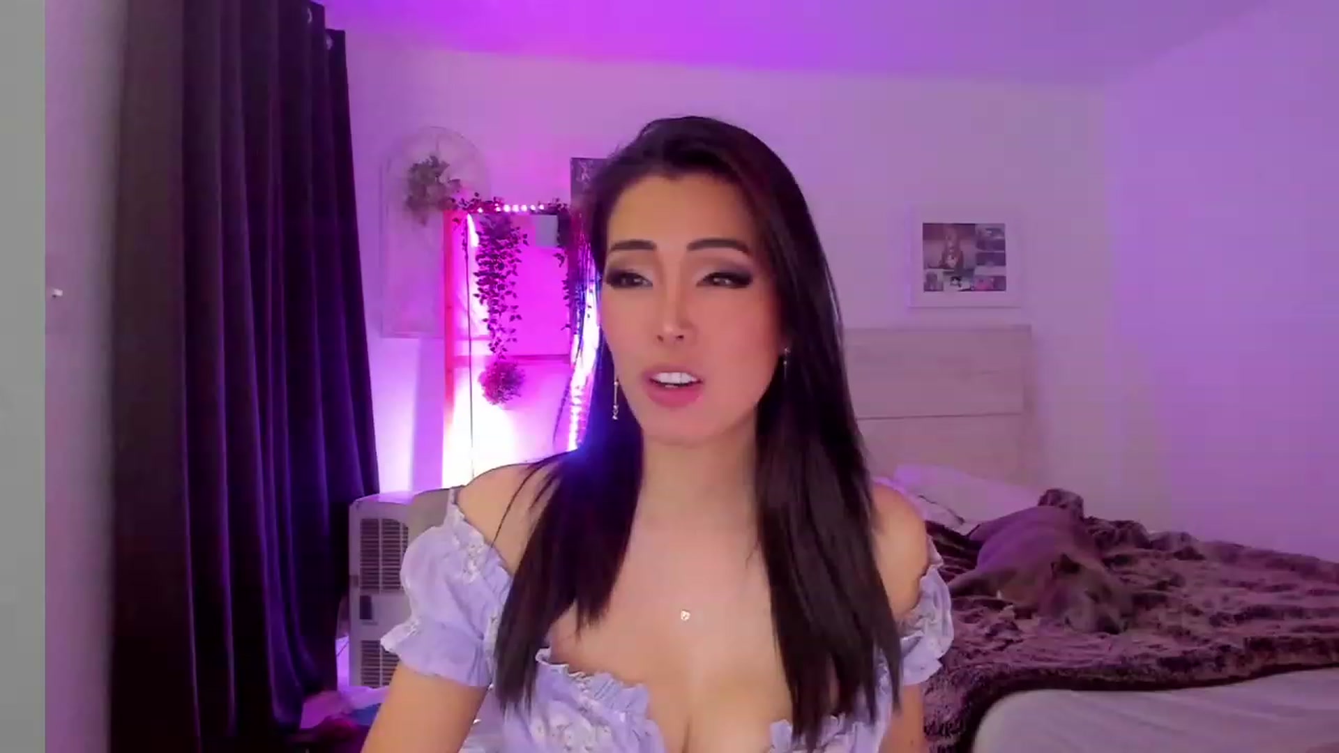 Gallery image thumbnail from Bunni_'s myfreecams stream on, 06/29/2023, 06:36 image 19 of 20