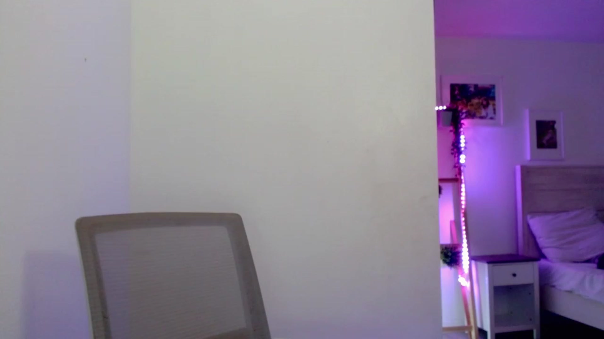 Gallery image thumbnail from Bunni_'s myfreecams stream on, 07/08/2023, 07:35 image 10 of 20