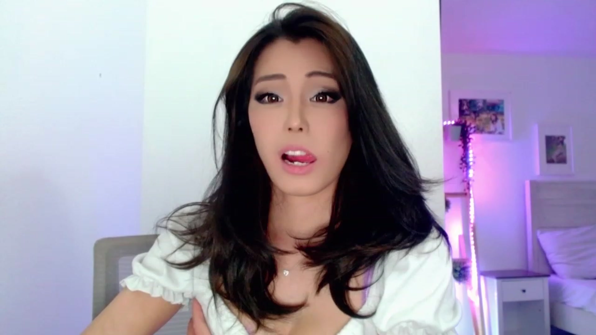 Gallery image thumbnail from Bunni_'s myfreecams stream on, 07/08/2023, 07:35 image 18 of 20