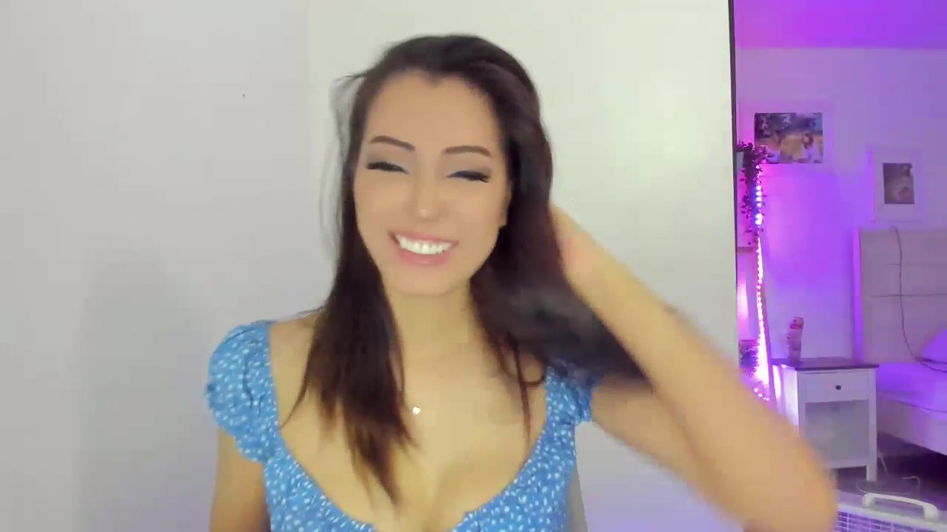 Gallery image thumbnail from Bunni_'s myfreecams stream on, 07/16/2023, 06:31 image 19 of 20