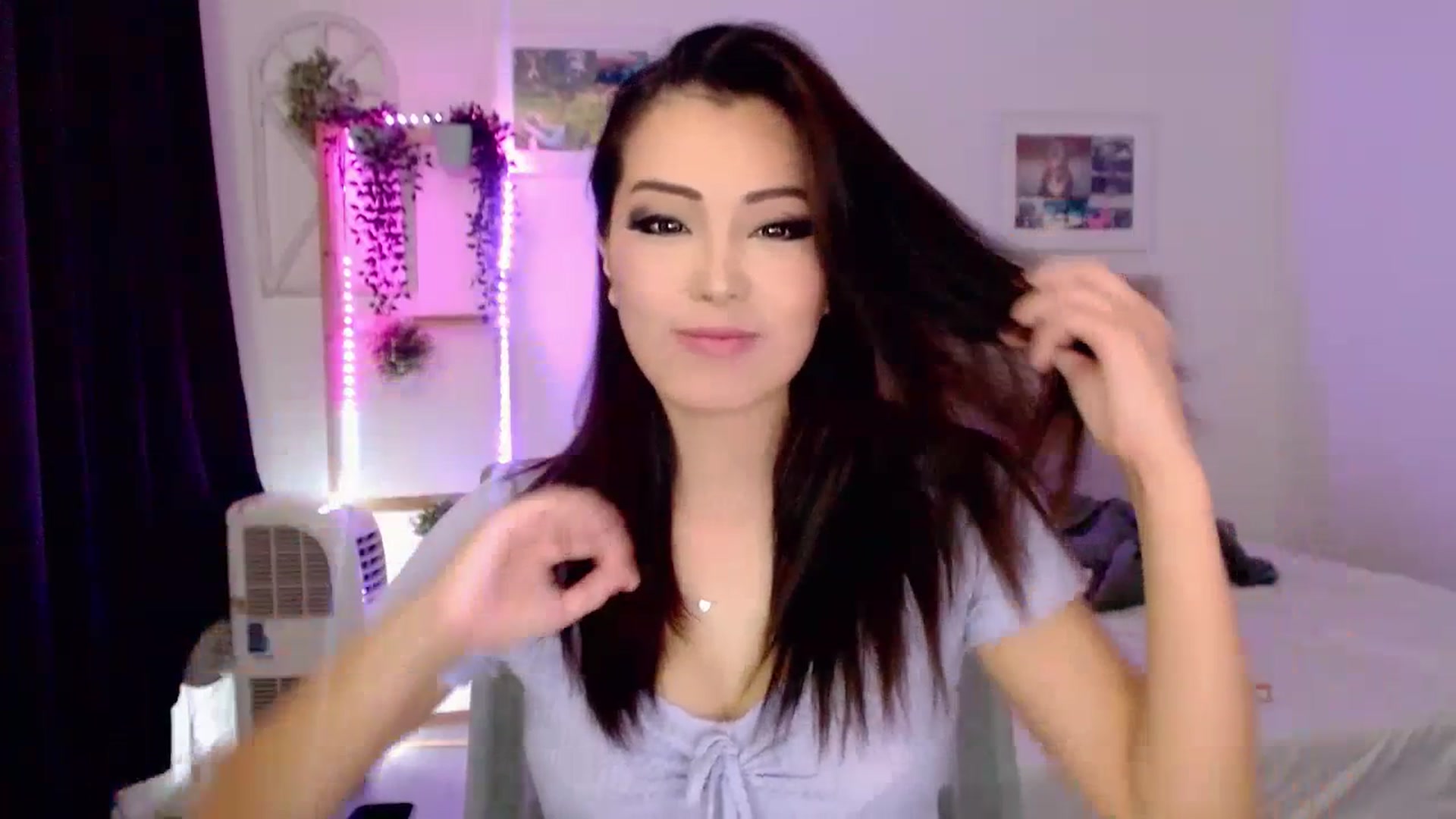 Gallery image thumbnail from Bunni_'s myfreecams stream on, 07/18/2023, 06:13 image 6 of 20