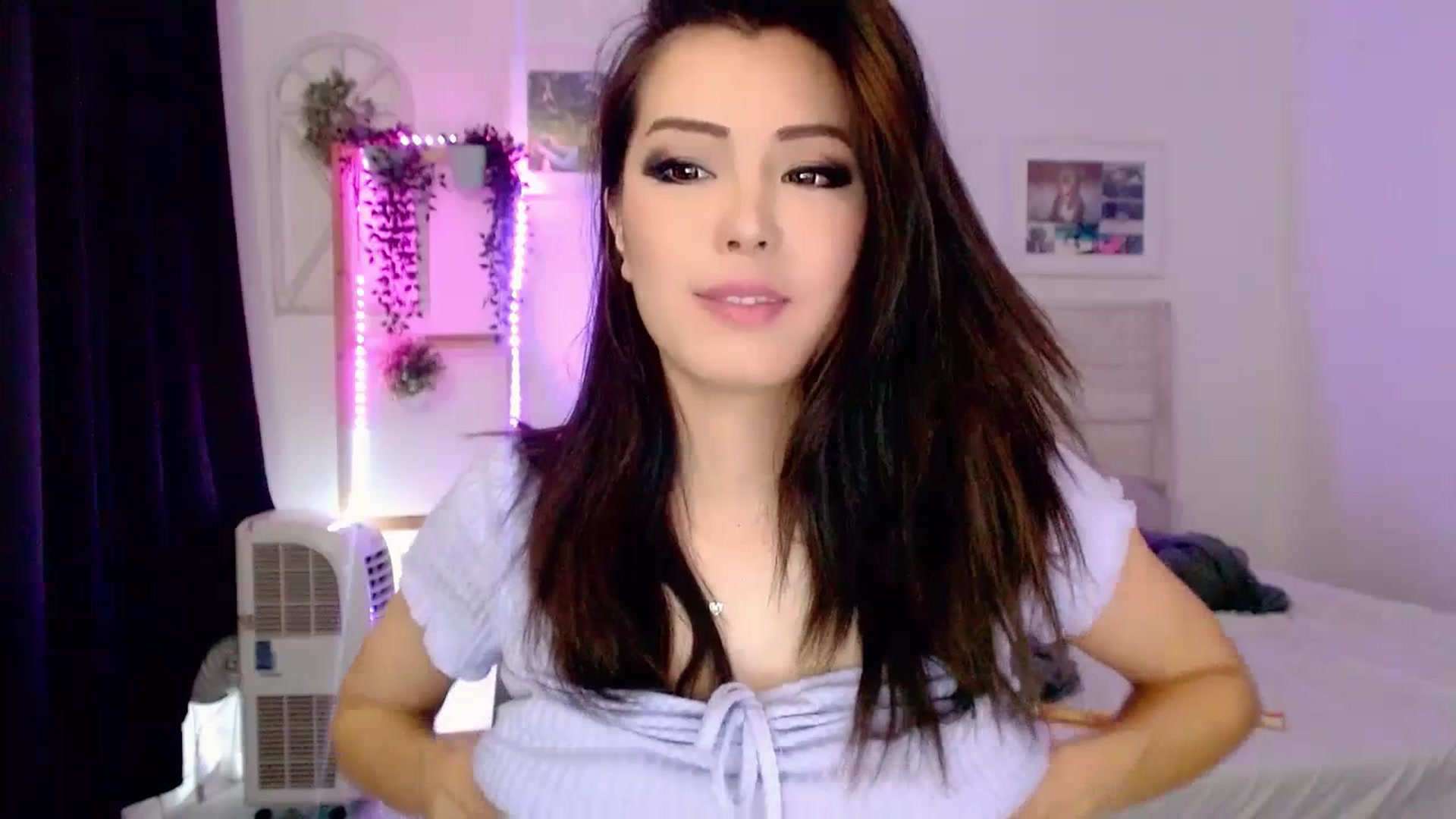 Gallery image thumbnail from Bunni_'s myfreecams stream on, 07/18/2023, 06:13 image 16 of 20