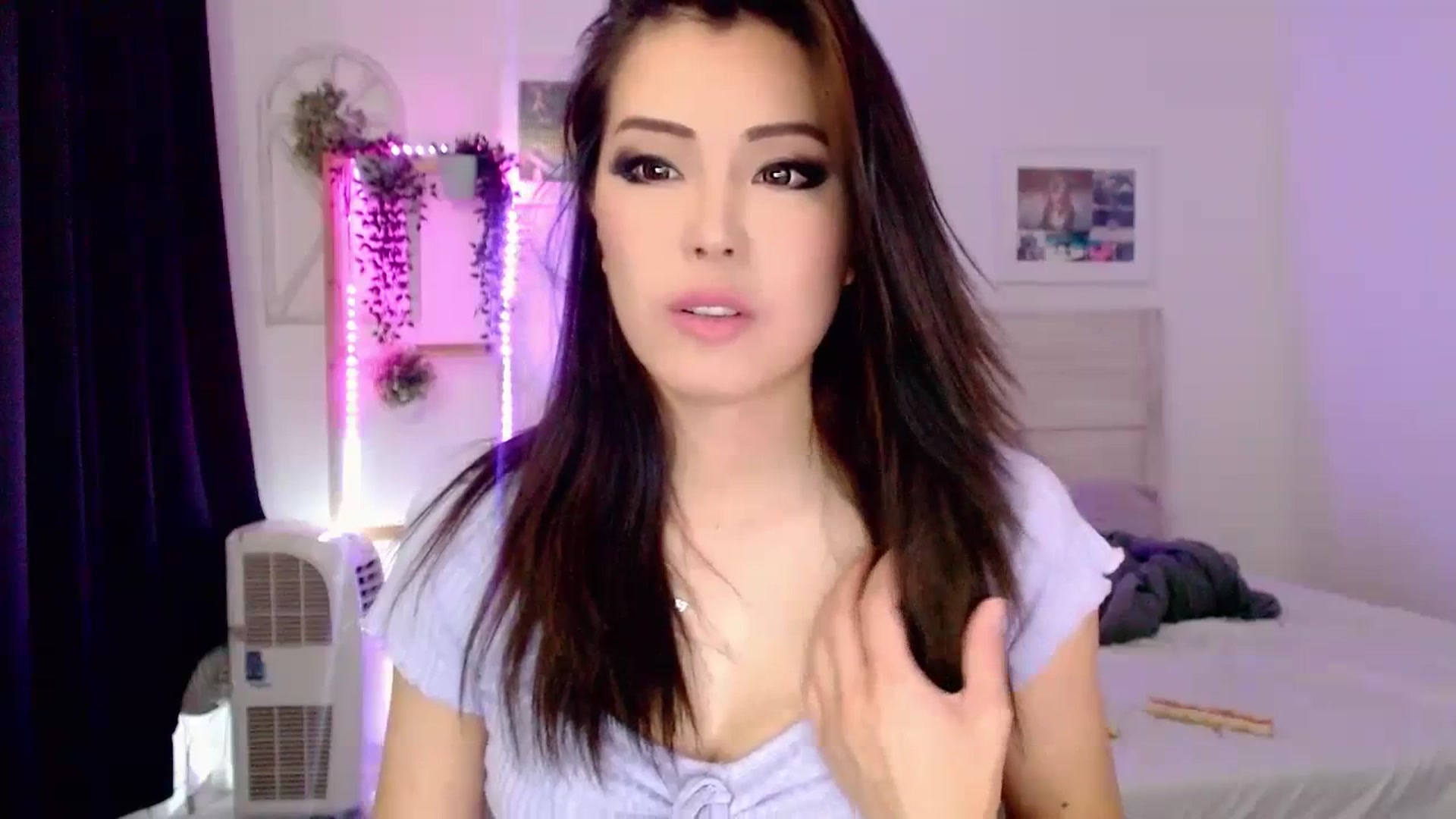 Gallery image thumbnail from Bunni_'s myfreecams stream on, 07/18/2023, 06:13 image 13 of 20