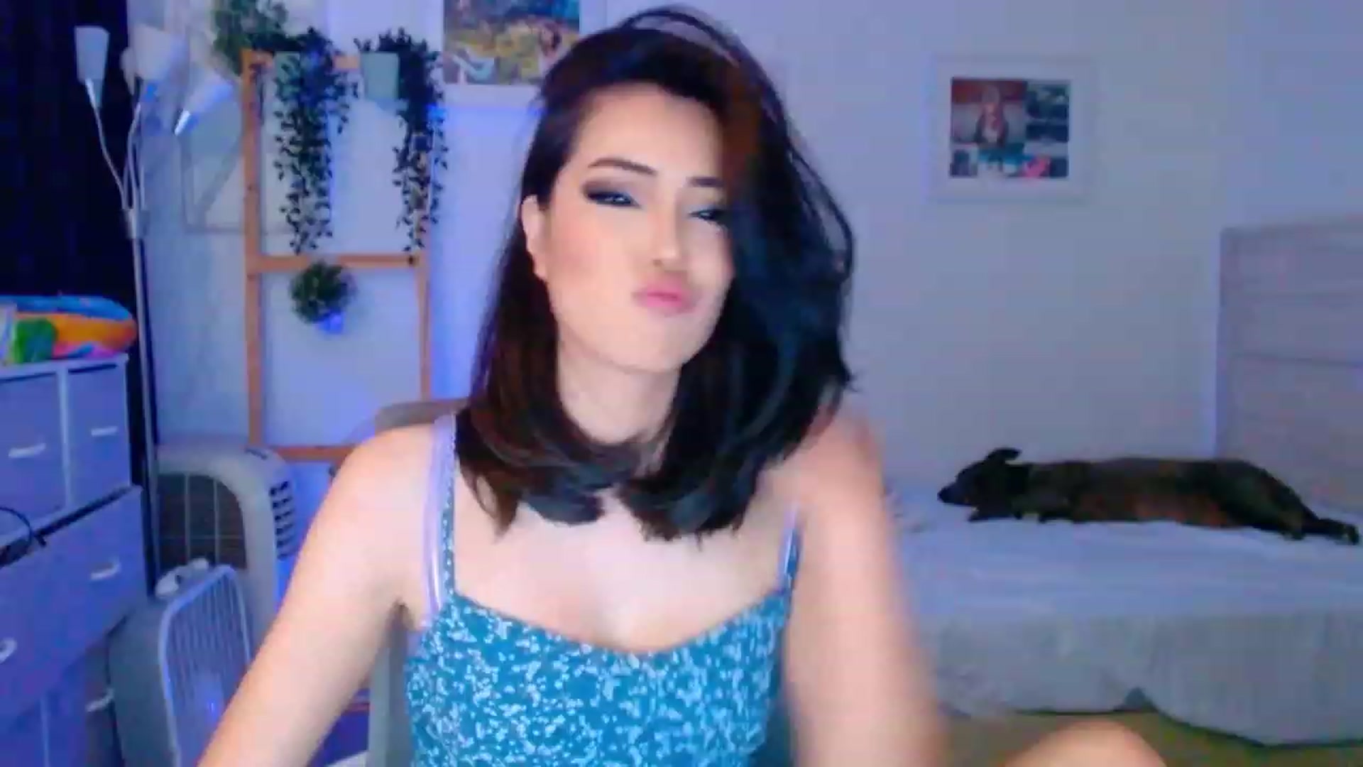 Gallery image thumbnail from Bunni_'s myfreecams stream on, 08/03/2023, 06:46 image 18 of 20