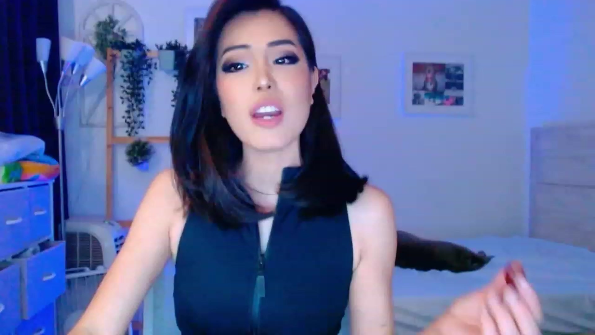 Gallery image thumbnail from Bunni_'s myfreecams stream on, 08/05/2023, 06:57 image 9 of 20