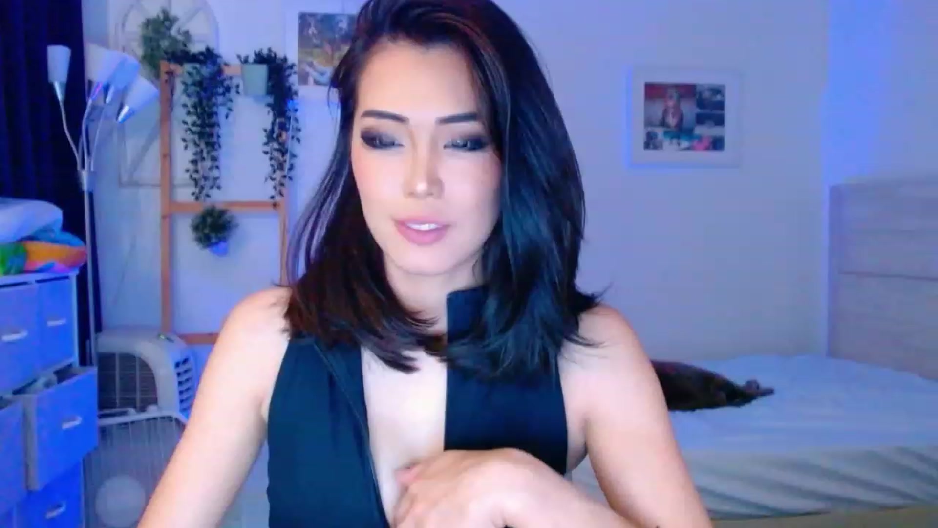 Gallery image thumbnail from Bunni_'s myfreecams stream on, 08/05/2023, 06:57 image 18 of 20