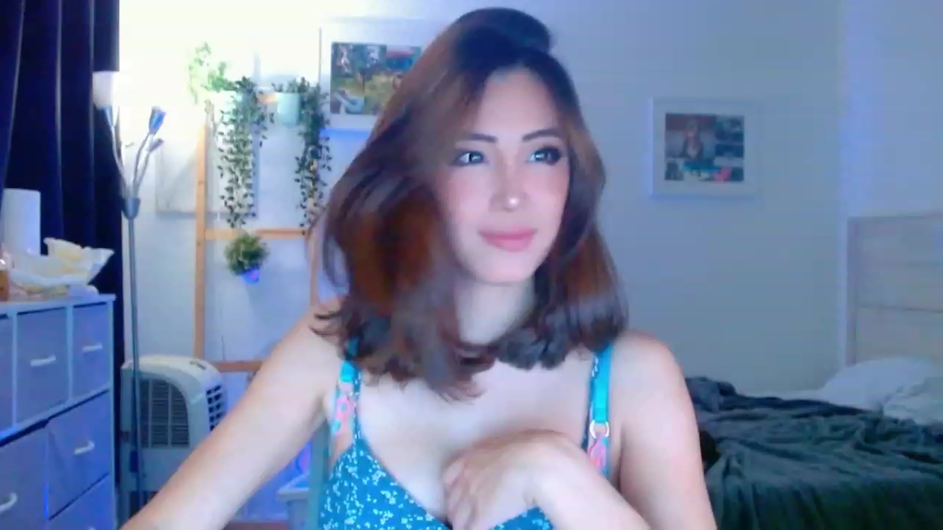 Gallery image thumbnail from Bunni_'s myfreecams stream on, 08/10/2023, 06:37 image 19 of 20
