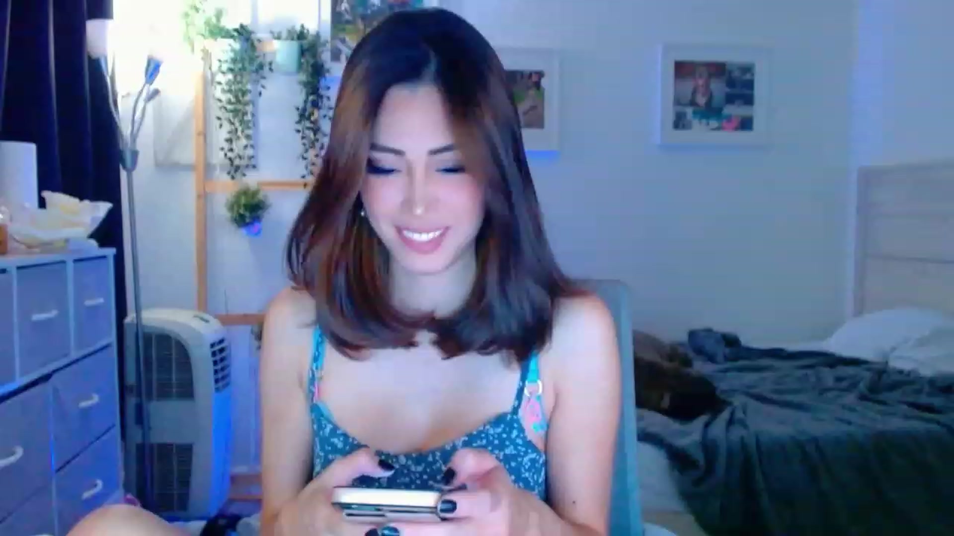 Gallery image thumbnail from Bunni_'s myfreecams stream on, 08/10/2023, 06:37 image 17 of 20