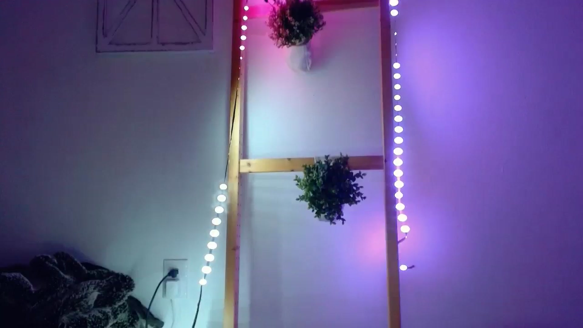 Gallery image thumbnail from Bunni_'s myfreecams stream on, 08/16/2023, 07:12 image 6 of 20