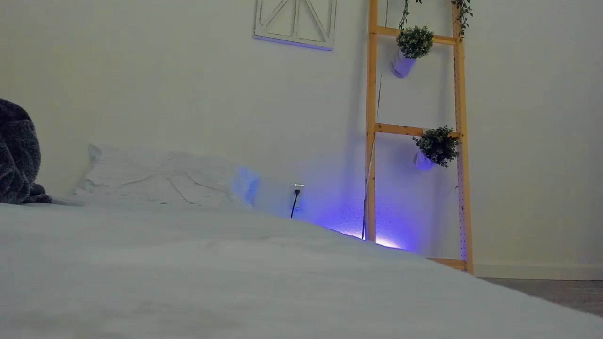 Gallery image thumbnail from Bunni_'s myfreecams stream on, 08/18/2023, 06:02 image 3 of 20