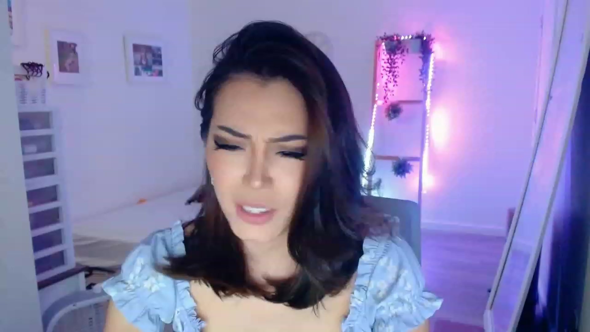 Gallery image thumbnail from Bunni_'s myfreecams stream on, 08/19/2023, 06:18 image 19 of 20