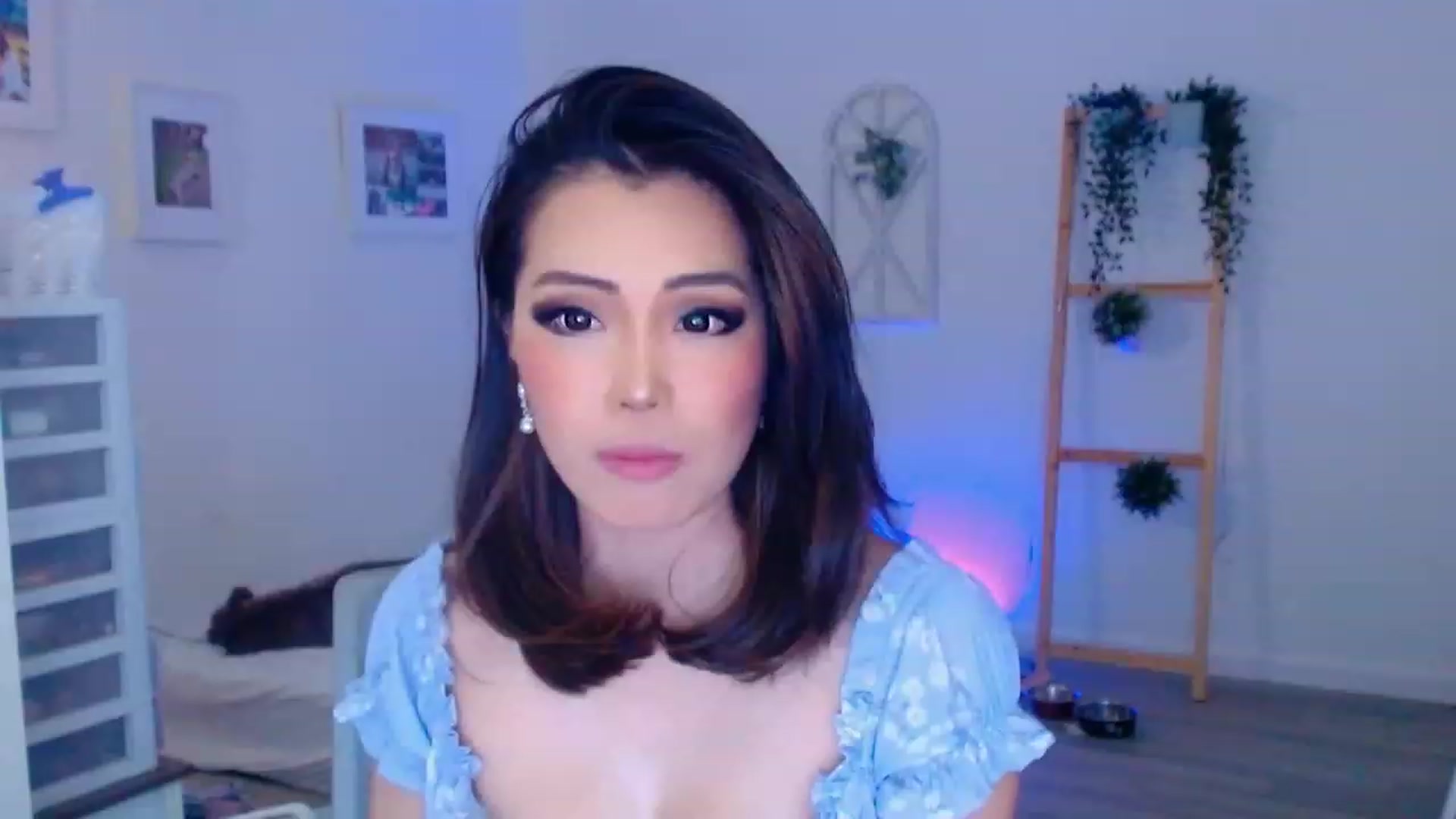 Gallery image thumbnail from Bunni_'s myfreecams stream on, 08/21/2023, 07:37 image 4 of 20