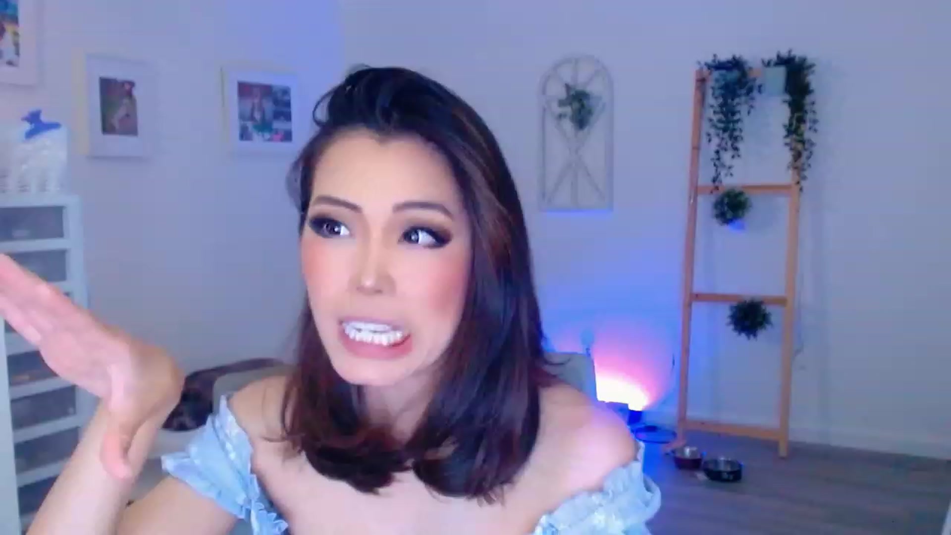 Gallery image thumbnail from Bunni_'s myfreecams stream on, 08/21/2023, 07:37 image 15 of 20