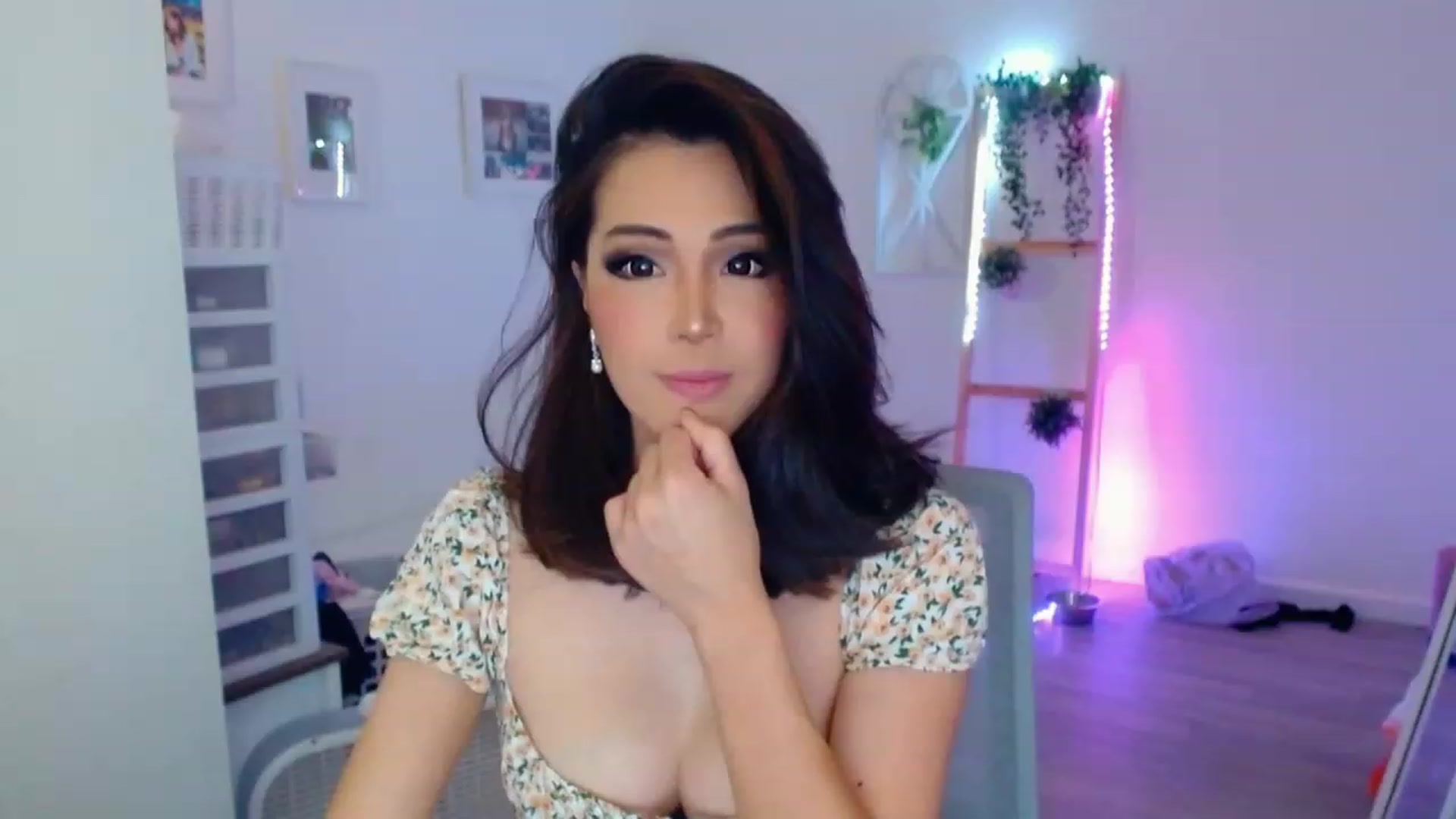 Gallery image thumbnail from Bunni_'s myfreecams stream on, 08/24/2023, 06:30 image 7 of 20