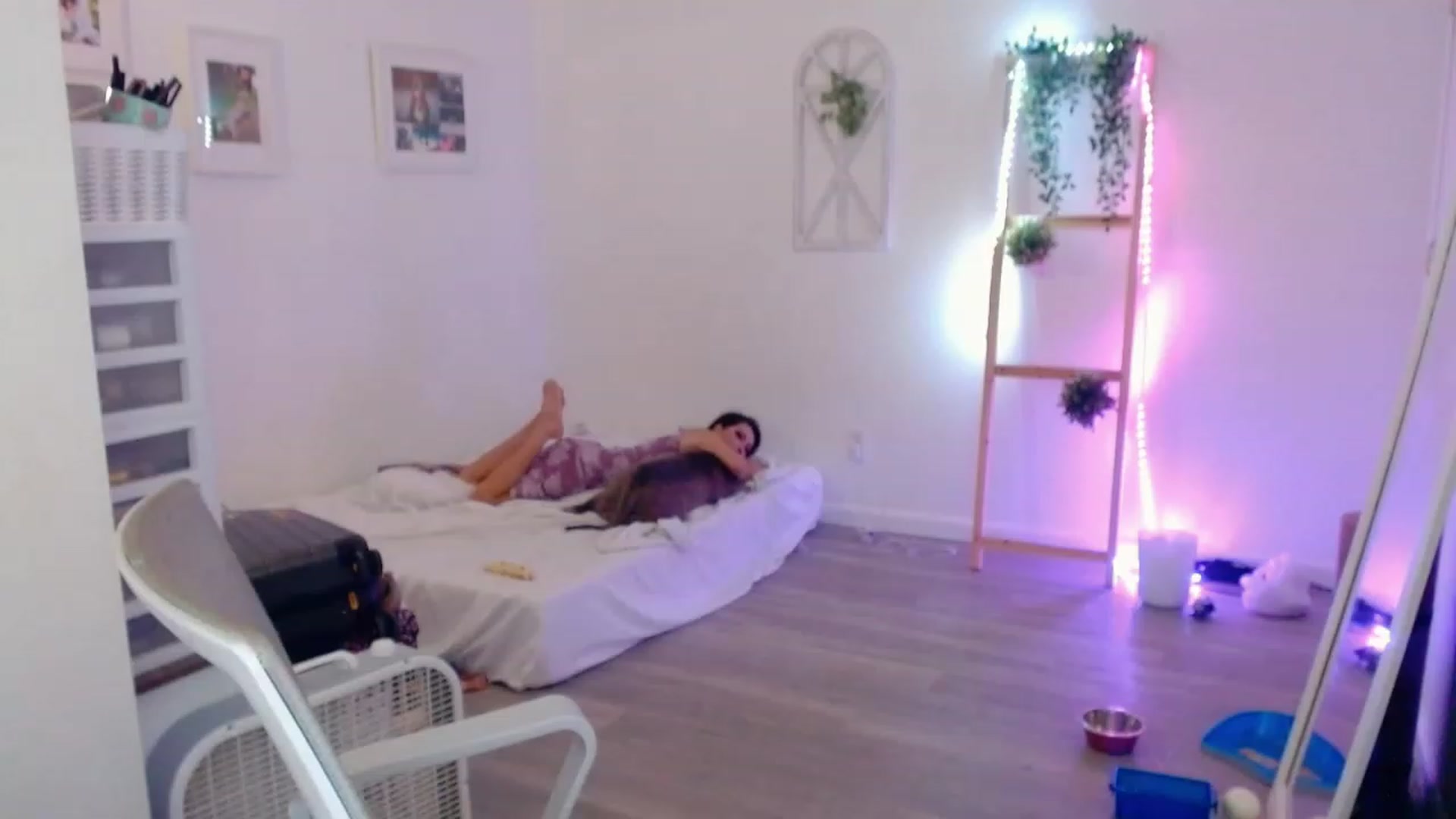 Gallery image thumbnail from Bunni_'s myfreecams stream on, 08/27/2023, 06:15 image 5 of 20