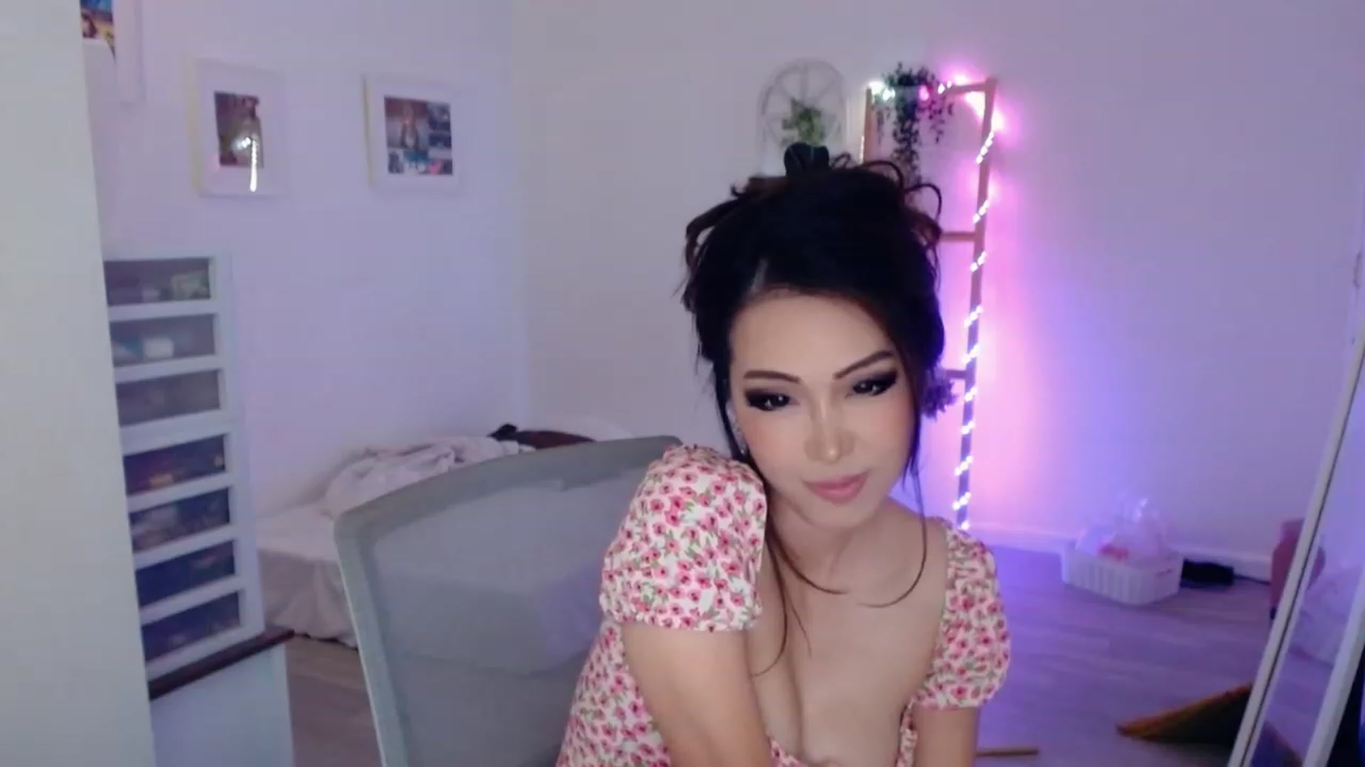 Gallery image thumbnail from Bunni_'s myfreecams stream on, 08/28/2023, 06:28 image 20 of 20