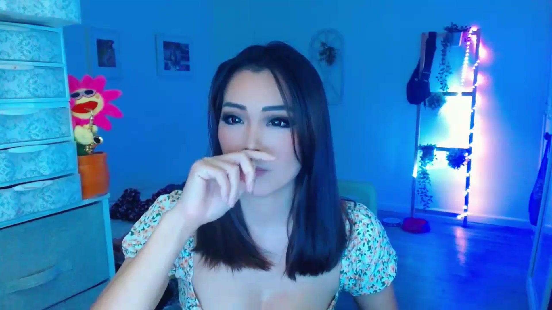 Gallery image thumbnail from Bunni_'s myfreecams stream on, 10/03/2023, 06:54 image 9 of 20