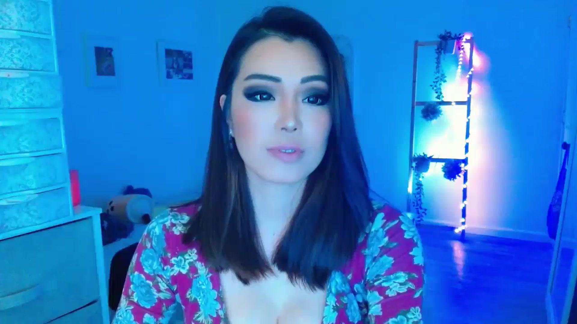 Gallery image thumbnail from Bunni_'s myfreecams stream on, 10/04/2023, 05:56 image 1 of 20