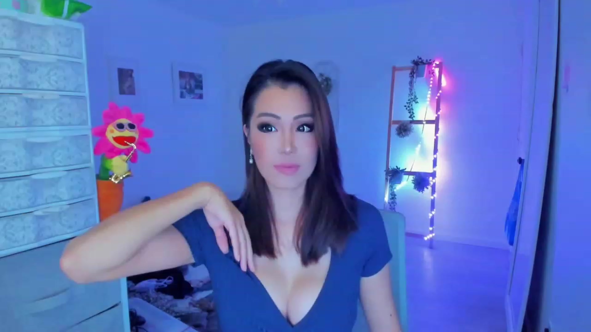 Gallery image thumbnail from Bunni_'s myfreecams stream on, 10/05/2023, 06:19 image 4 of 20