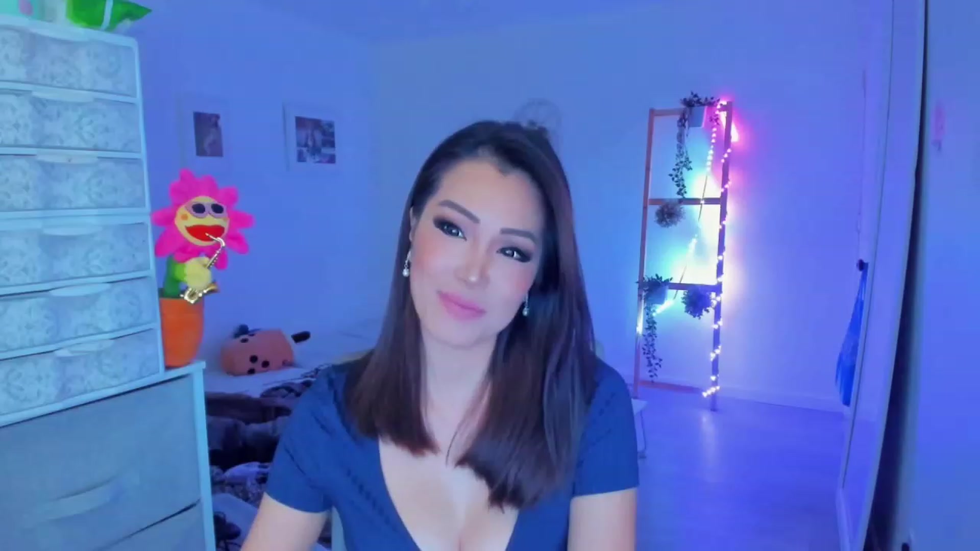 Gallery image thumbnail from Bunni_'s myfreecams stream on, 10/05/2023, 06:19 image 8 of 20