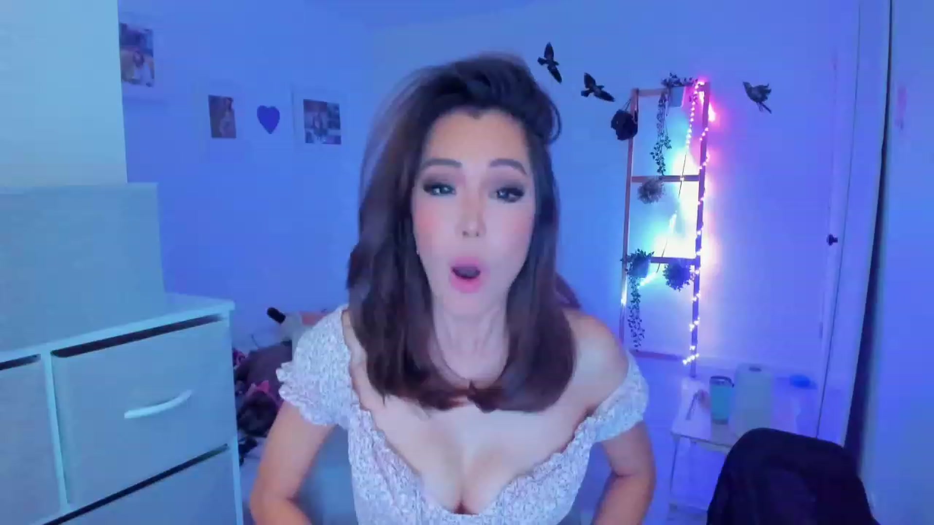 Gallery image thumbnail from Bunni_'s myfreecams stream on, 10/07/2023, 07:03 image 2 of 20