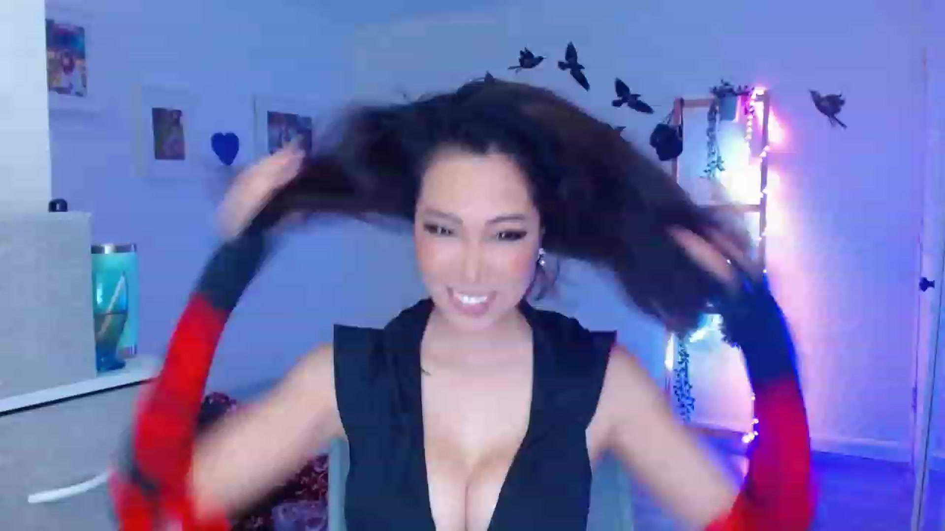 Gallery image thumbnail from Bunni_'s myfreecams stream on, 10/08/2023, 05:28 image 10 of 20