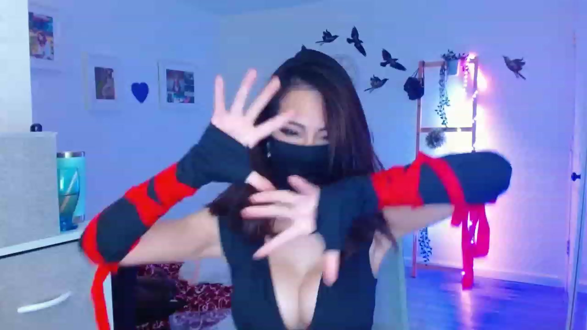 Gallery image thumbnail from Bunni_'s myfreecams stream on, 10/08/2023, 05:28 image 9 of 20