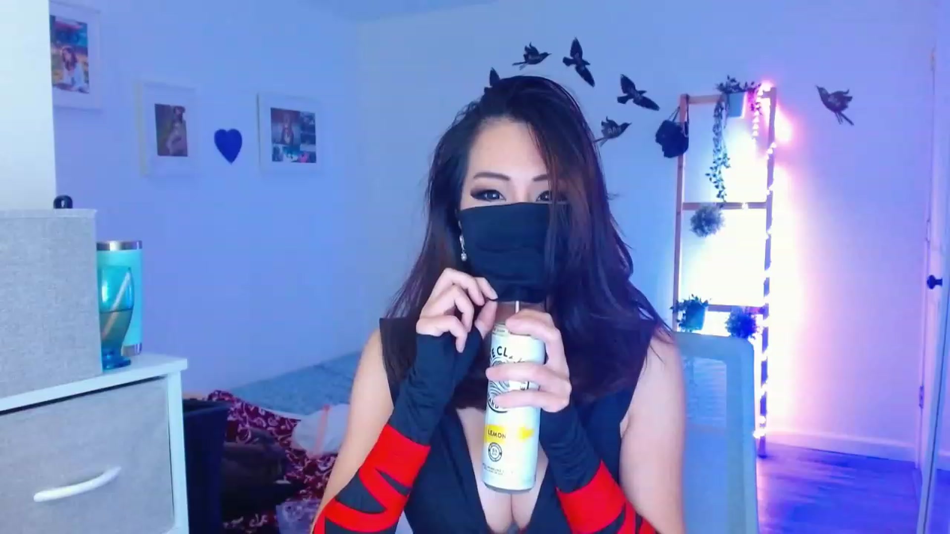 Gallery image thumbnail from Bunni_'s myfreecams stream on, 10/08/2023, 05:28 image 6 of 20