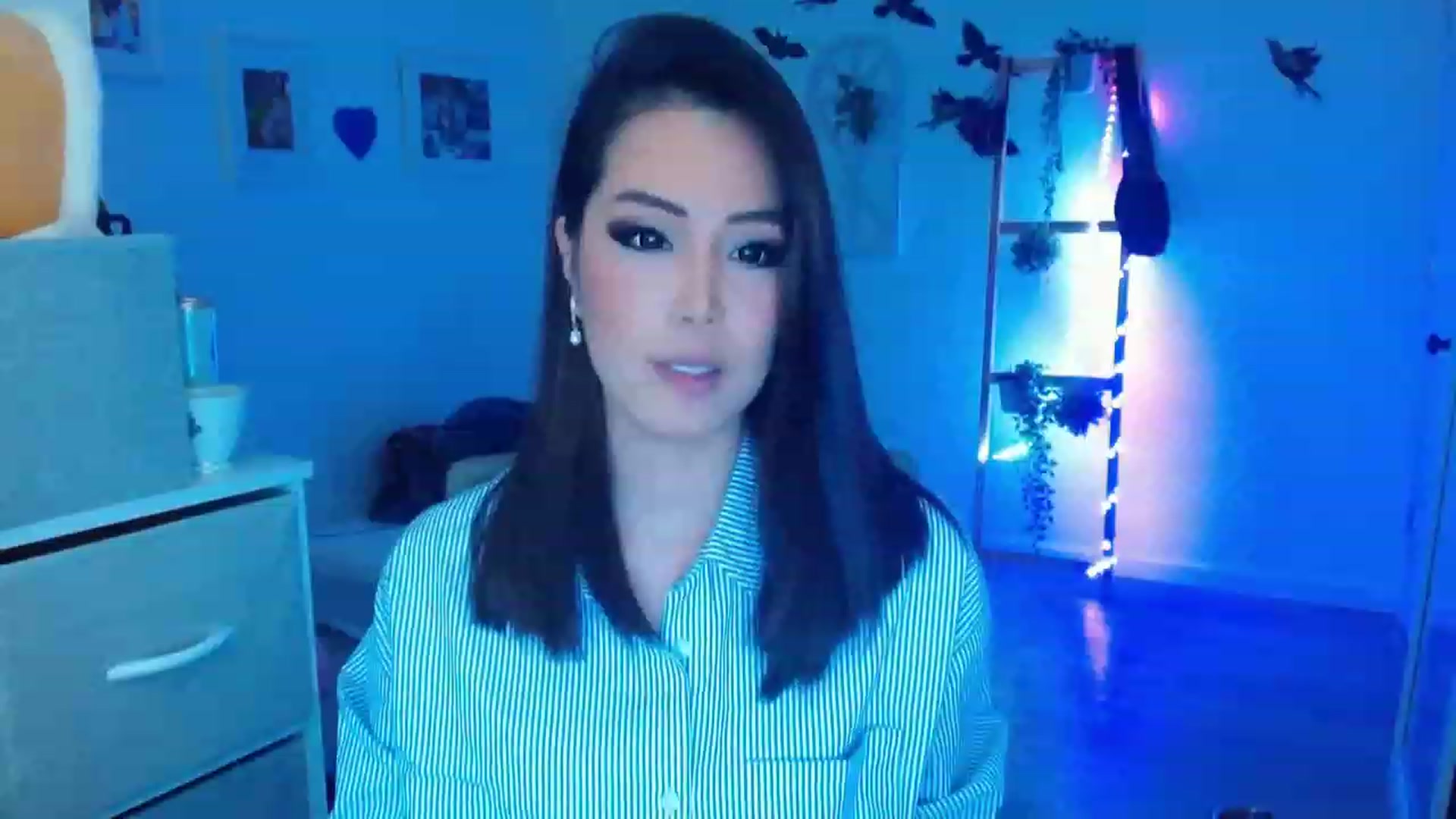 Gallery image thumbnail from Bunni_'s myfreecams stream on, 10/09/2023, 06:51 image 8 of 20