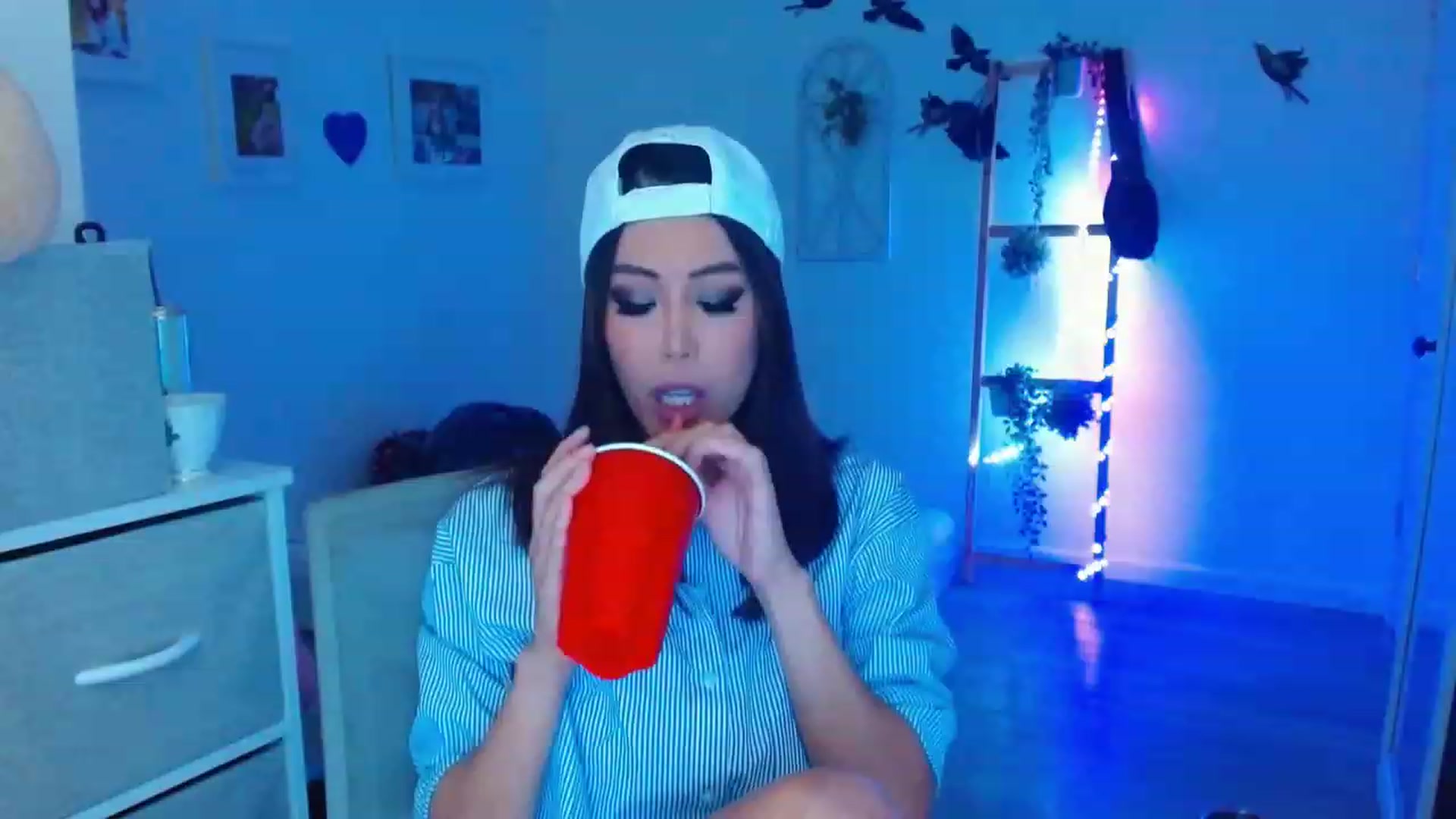 Gallery image thumbnail from Bunni_'s myfreecams stream on, 10/09/2023, 06:51 image 2 of 20