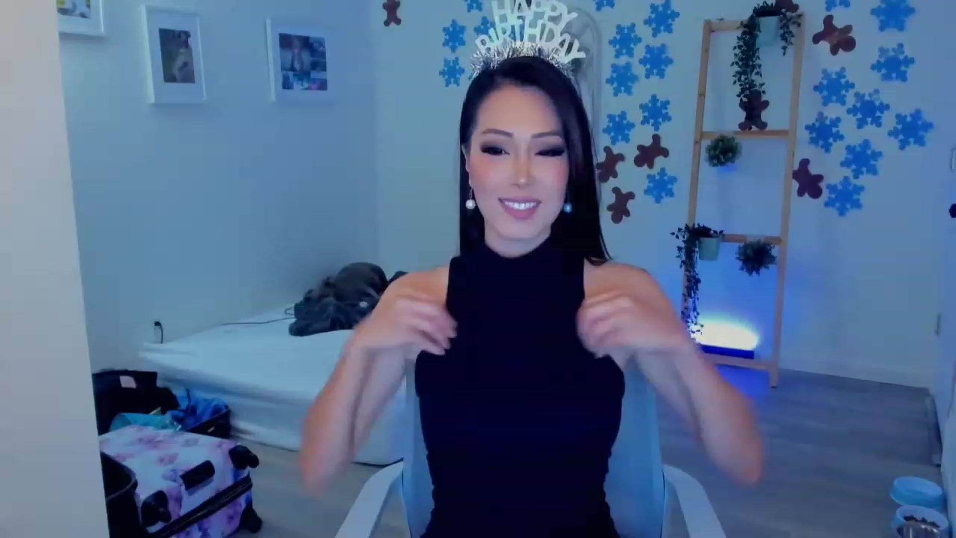 Gallery image thumbnail from Bunni_'s myfreecams stream on, 11/24/2023, 06:18 image 7 of 20