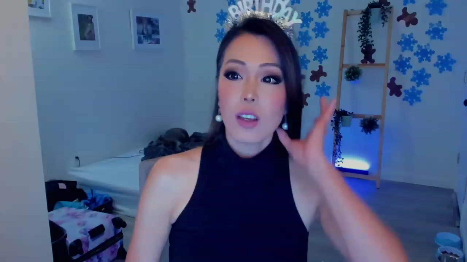 Gallery image thumbnail from Bunni_'s myfreecams stream on, 11/24/2023, 06:18 image 11 of 20