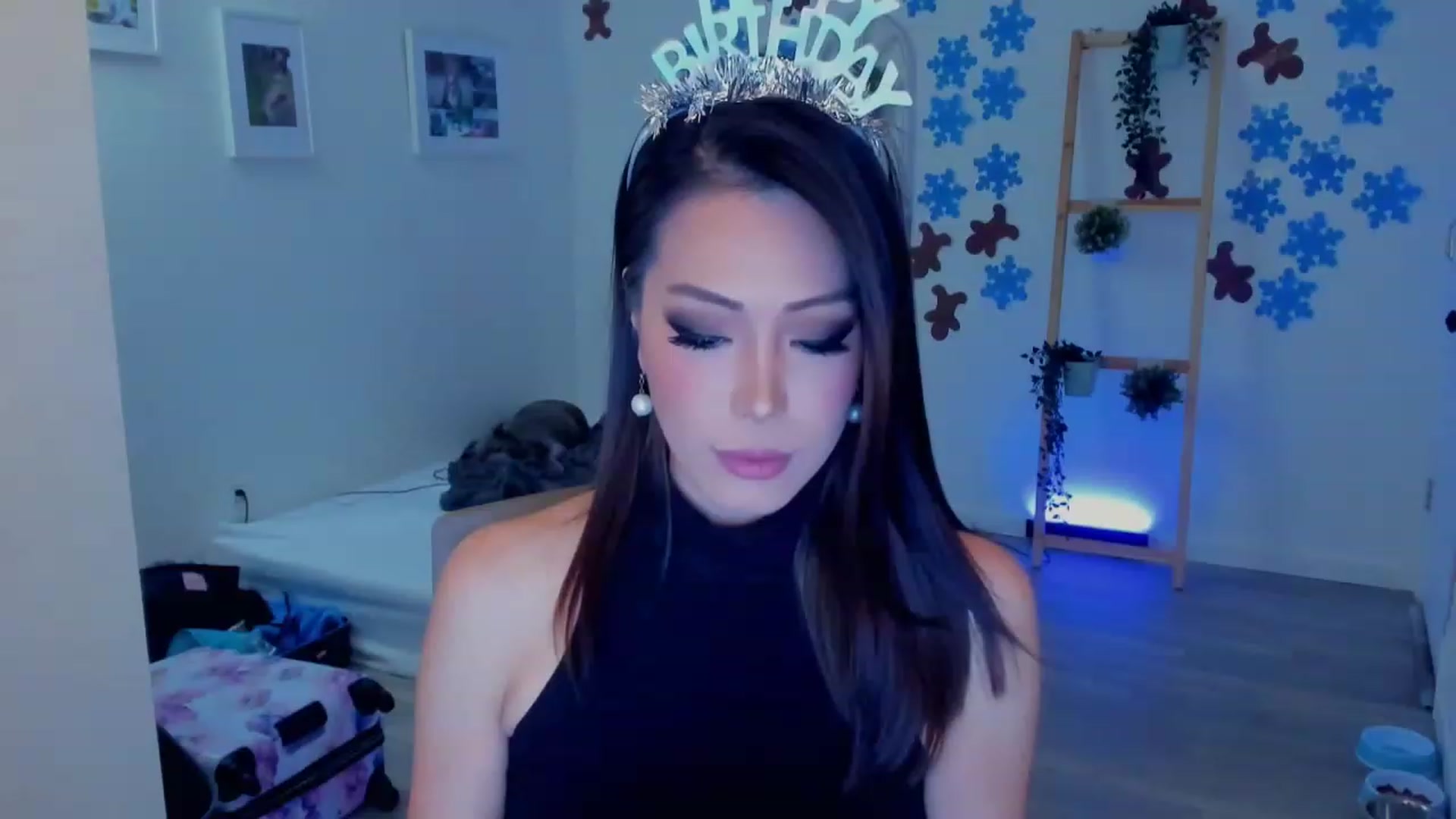 Gallery image thumbnail from Bunni_'s myfreecams stream on, 11/24/2023, 06:18 image 13 of 20