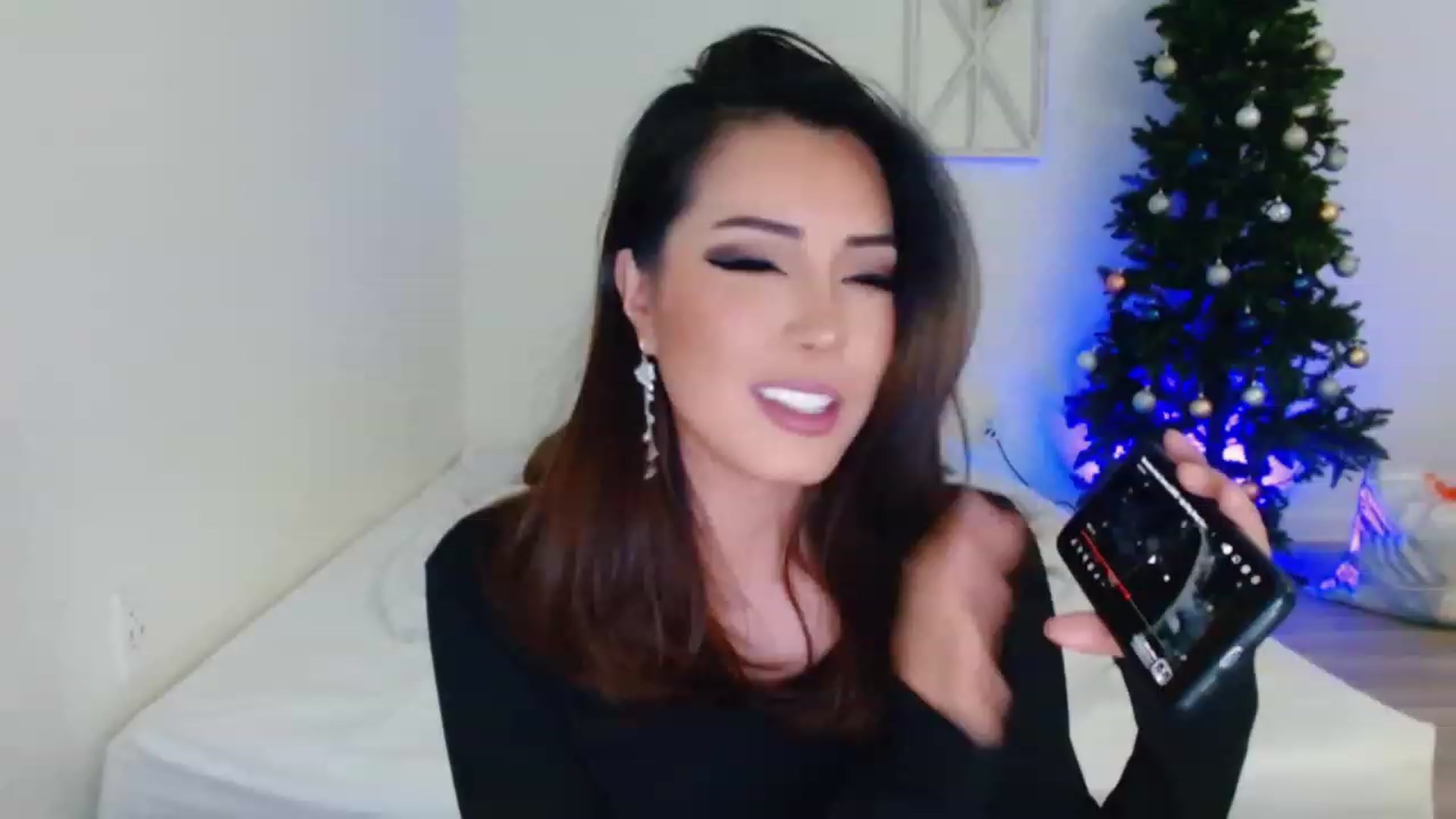 Gallery image thumbnail from Bunni_'s myfreecams stream on, 12/02/2023, 08:17 image 15 of 20