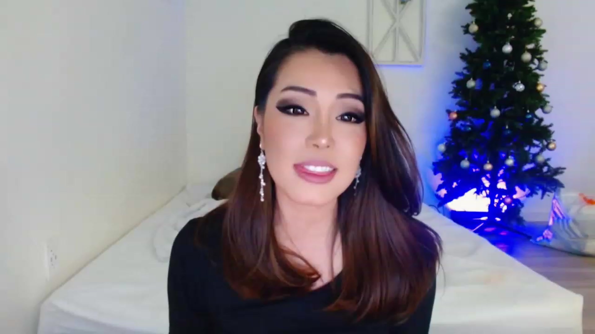 Gallery image thumbnail from Bunni_'s myfreecams stream on, 12/02/2023, 08:17 image 14 of 20