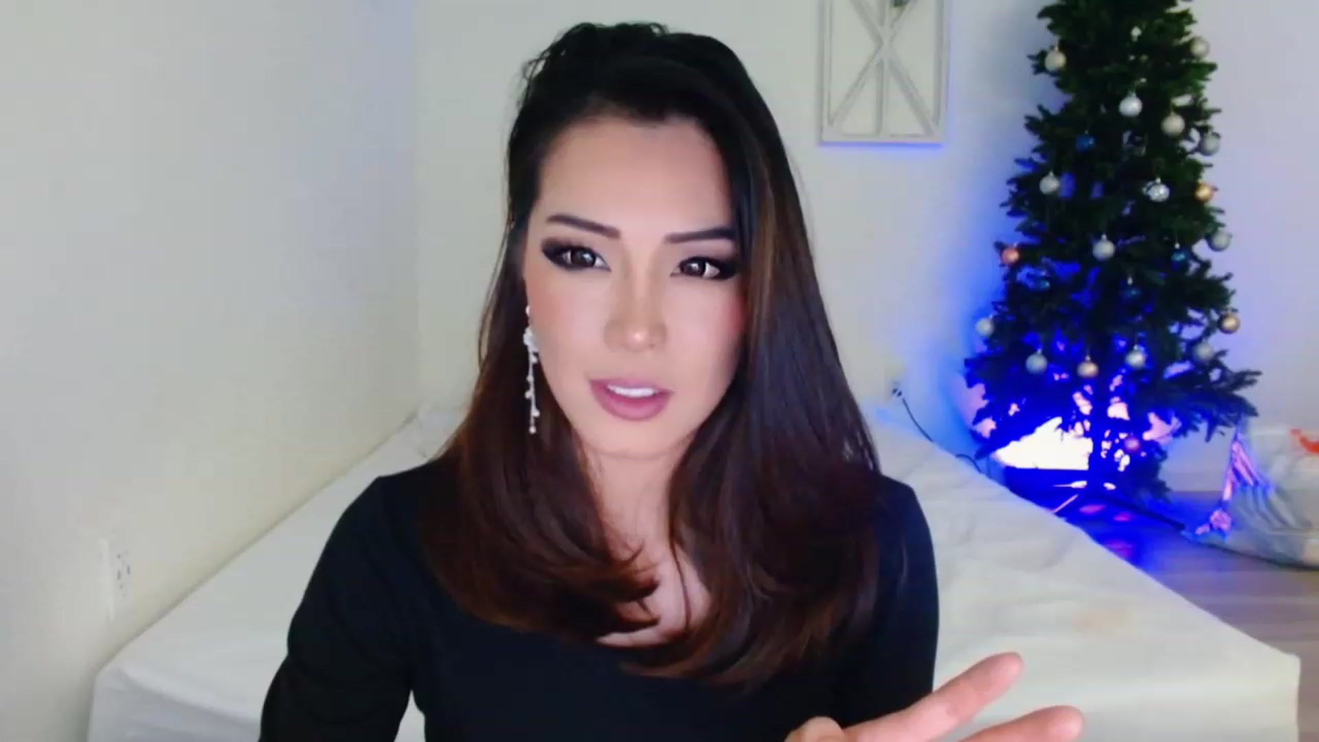Gallery image thumbnail from Bunni_'s myfreecams stream on, 12/02/2023, 08:17 image 16 of 20
