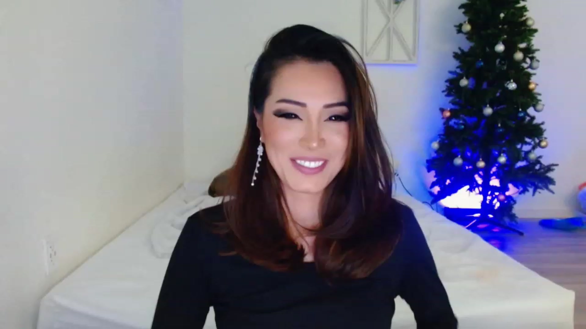 Gallery image thumbnail from Bunni_'s myfreecams stream on, 12/02/2023, 08:17 image 11 of 20