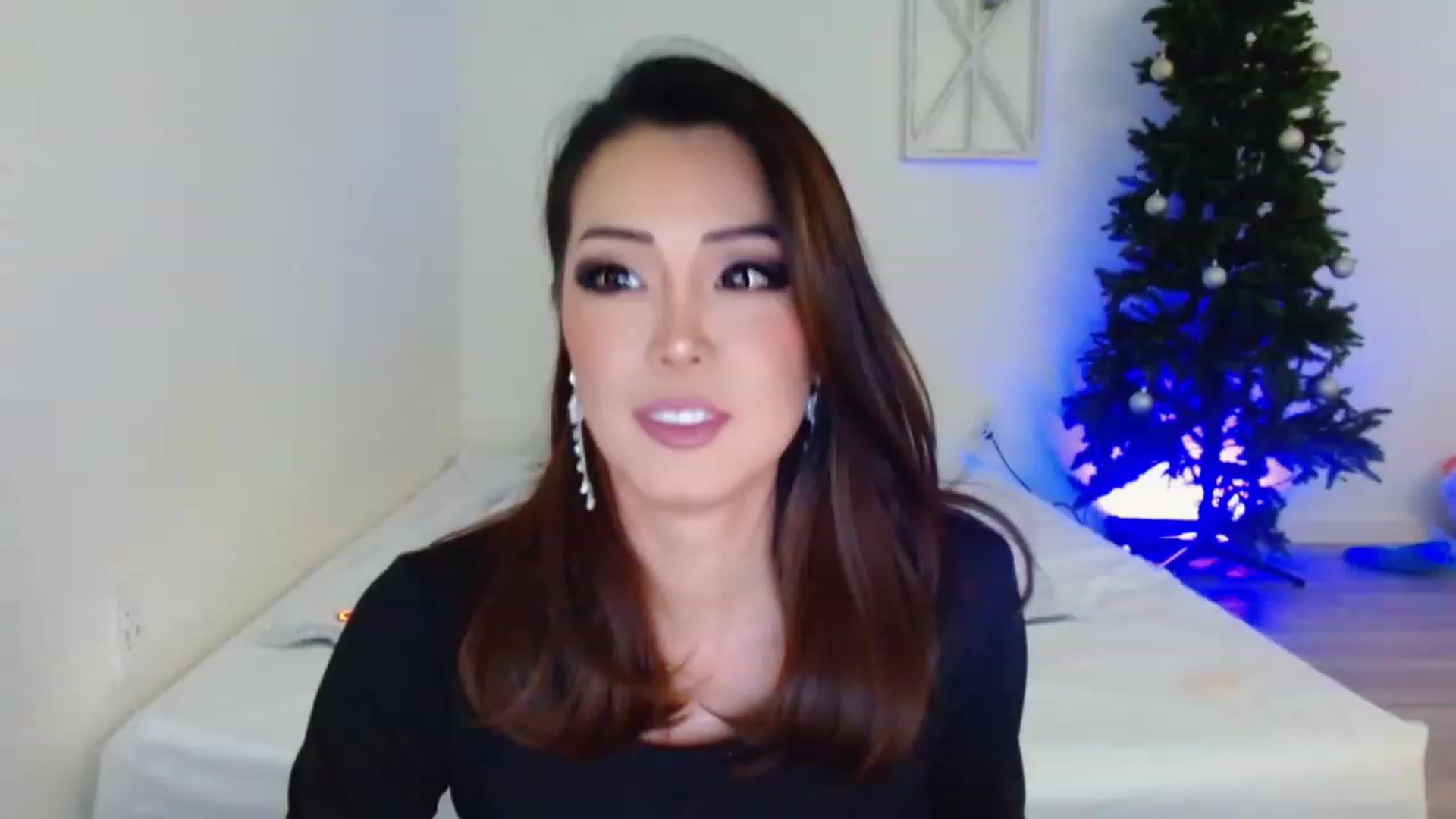 Gallery image thumbnail from Bunni_'s myfreecams stream on, 12/02/2023, 08:17 image 2 of 20