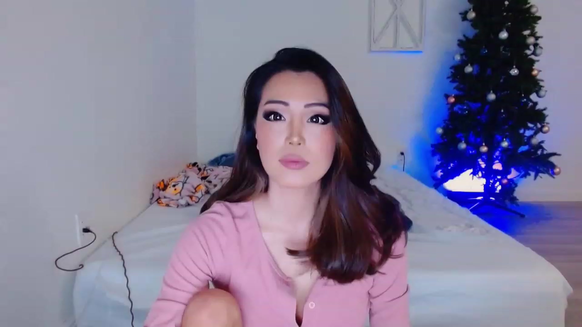 Gallery image thumbnail from Bunni_'s myfreecams stream on, 12/04/2023, 07:28 image 1 of 20