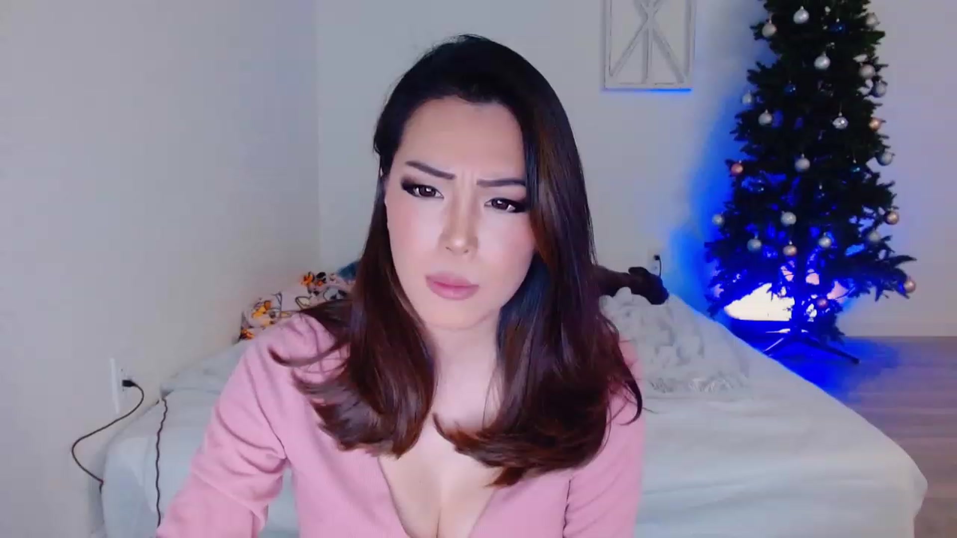Gallery image thumbnail from Bunni_'s myfreecams stream on, 12/04/2023, 07:50 image 12 of 20